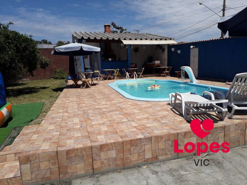 Chácara à venda com 4 quartos, 200m² - Foto 1