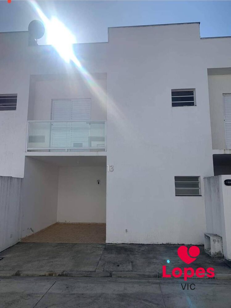 Sobrado à venda com 3 quartos, 75m² - Foto 1