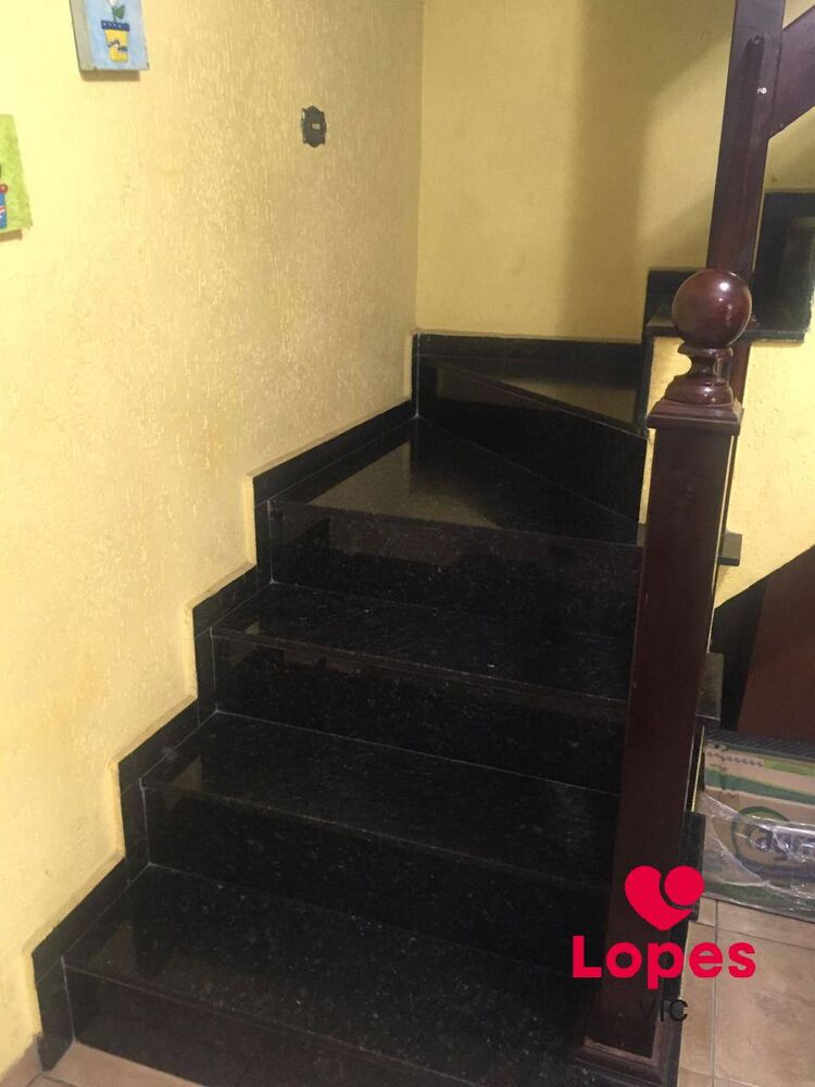 Sobrado, 4 quartos, 327 m² - Foto 1