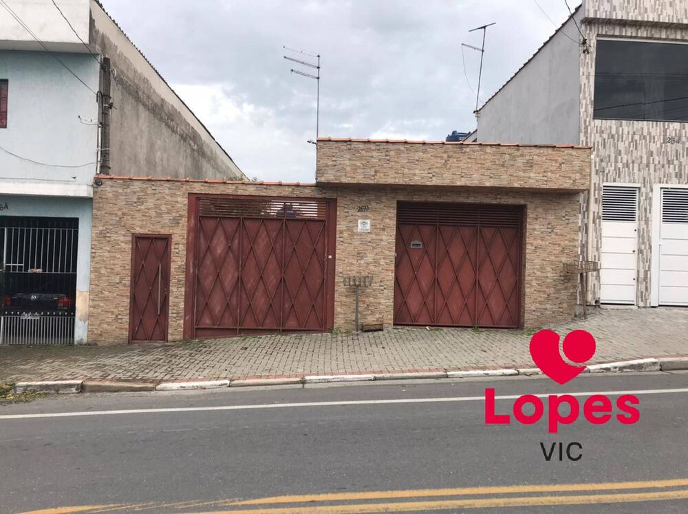 Casa à venda com 3 quartos, 168m² - Foto 1
