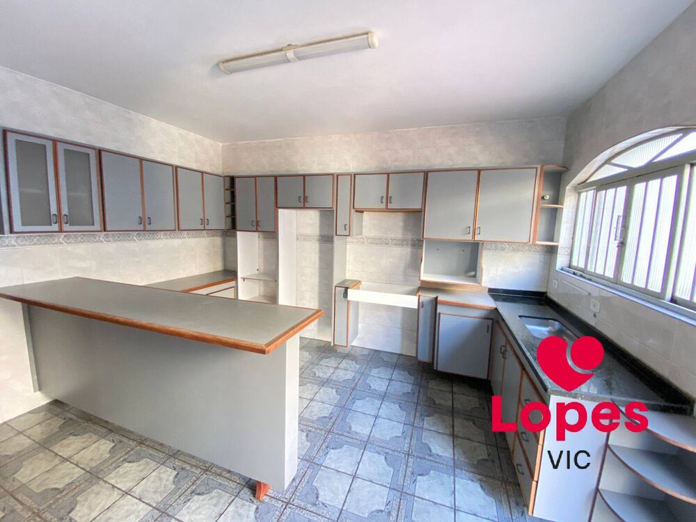 Sobrado, 4 quartos, 234 m² - Foto 2