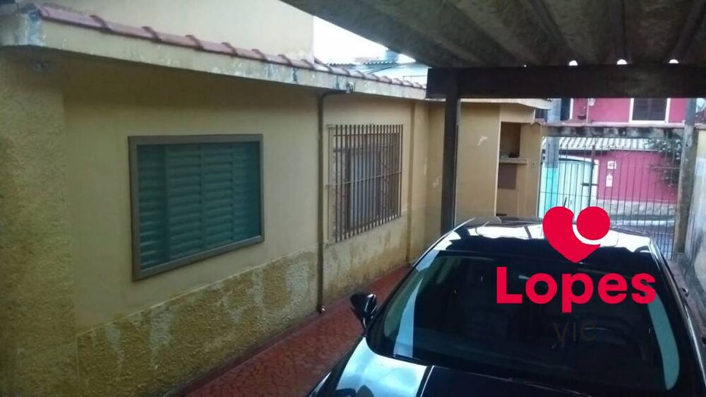 Casa à venda com 3 quartos, 780m² - Foto 1