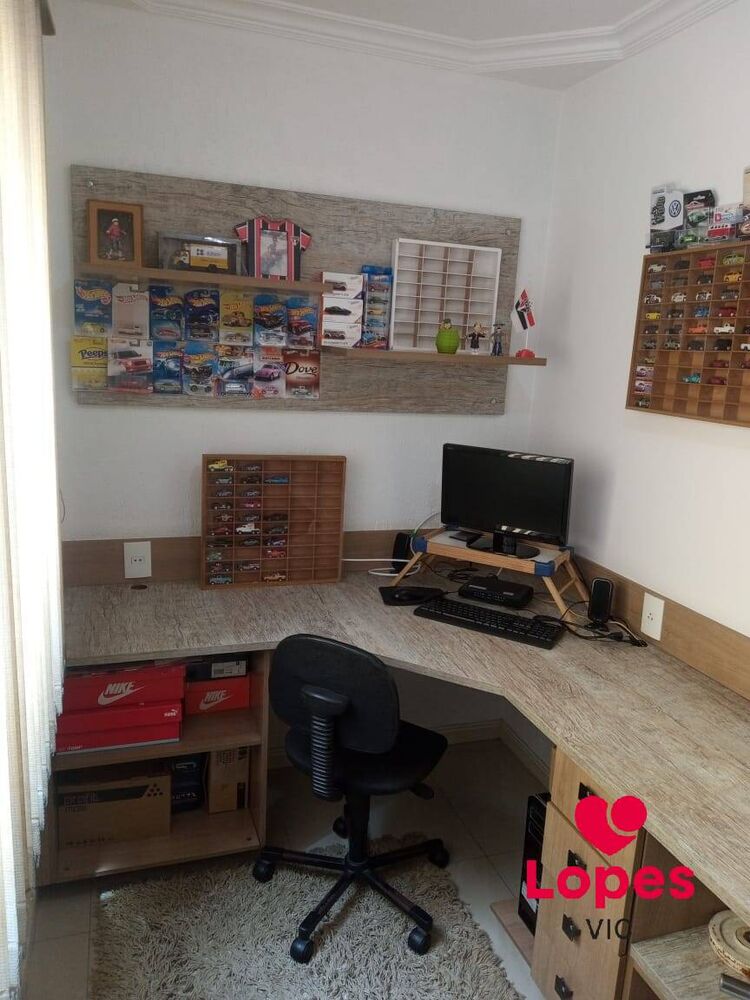 Casa, 3 quartos, 180 m² - Foto 2