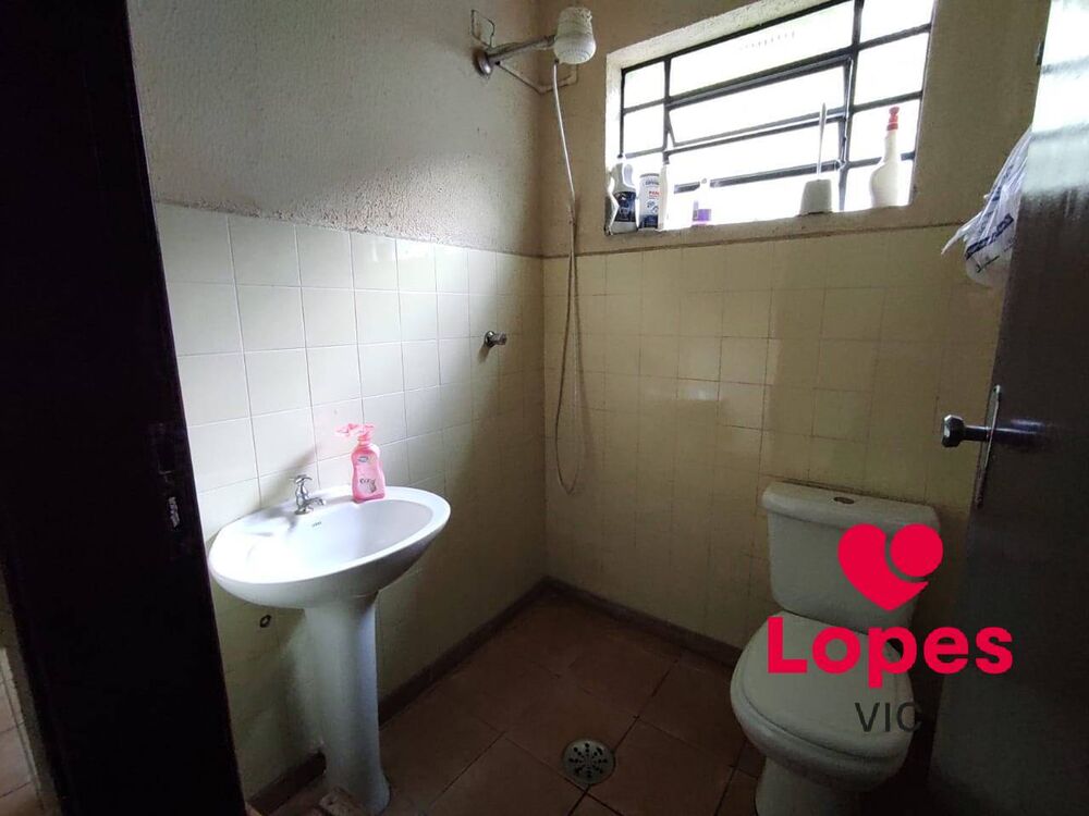 Casa à venda com 3 quartos, 252m² - Foto 21