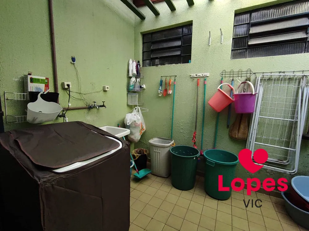 Casa, 3 quartos, 252 m² - Foto 36