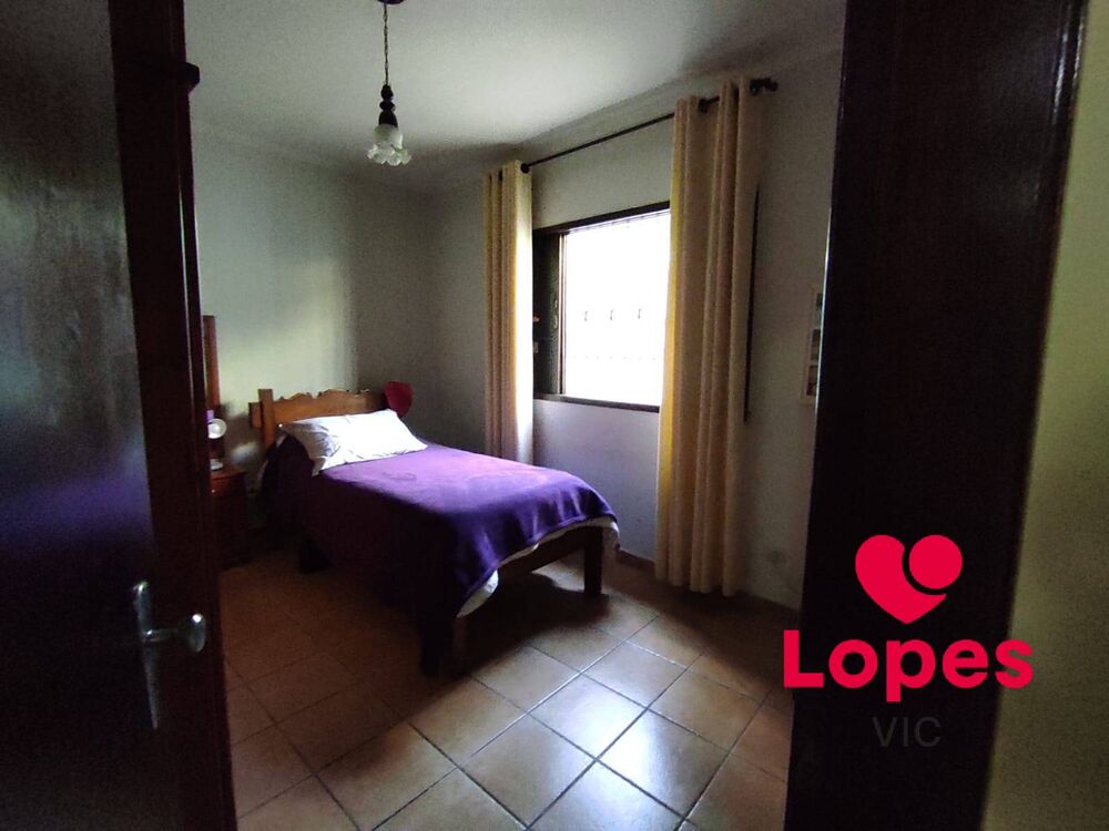 Casa à venda com 3 quartos, 252m² - Foto 18