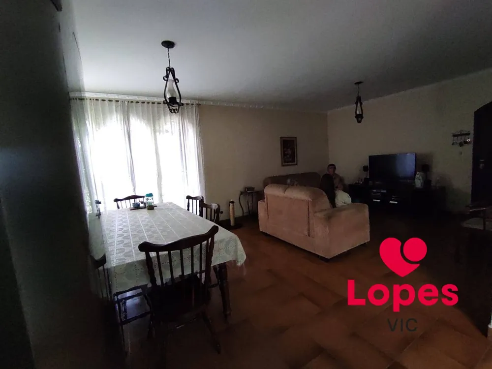 Casa, 3 quartos, 252 m² - Foto 28