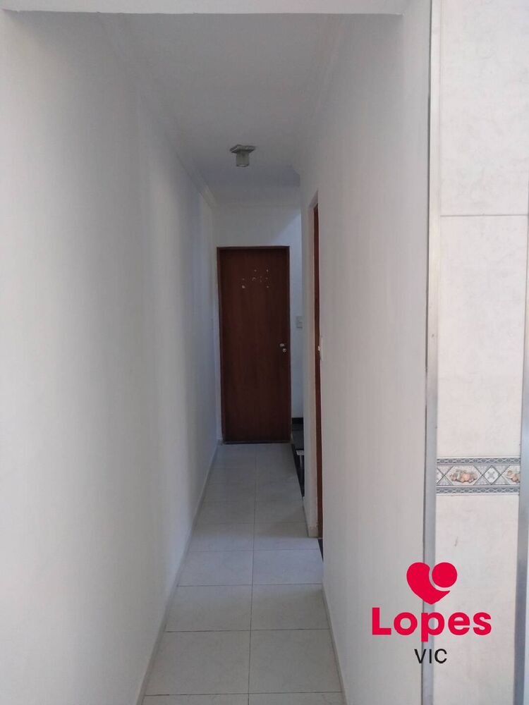 Sobrado à venda com 3 quartos, 188m² - Foto 2