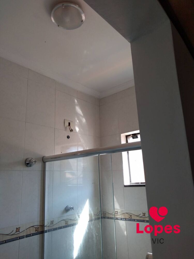 Sobrado à venda com 3 quartos, 188m² - Foto 4