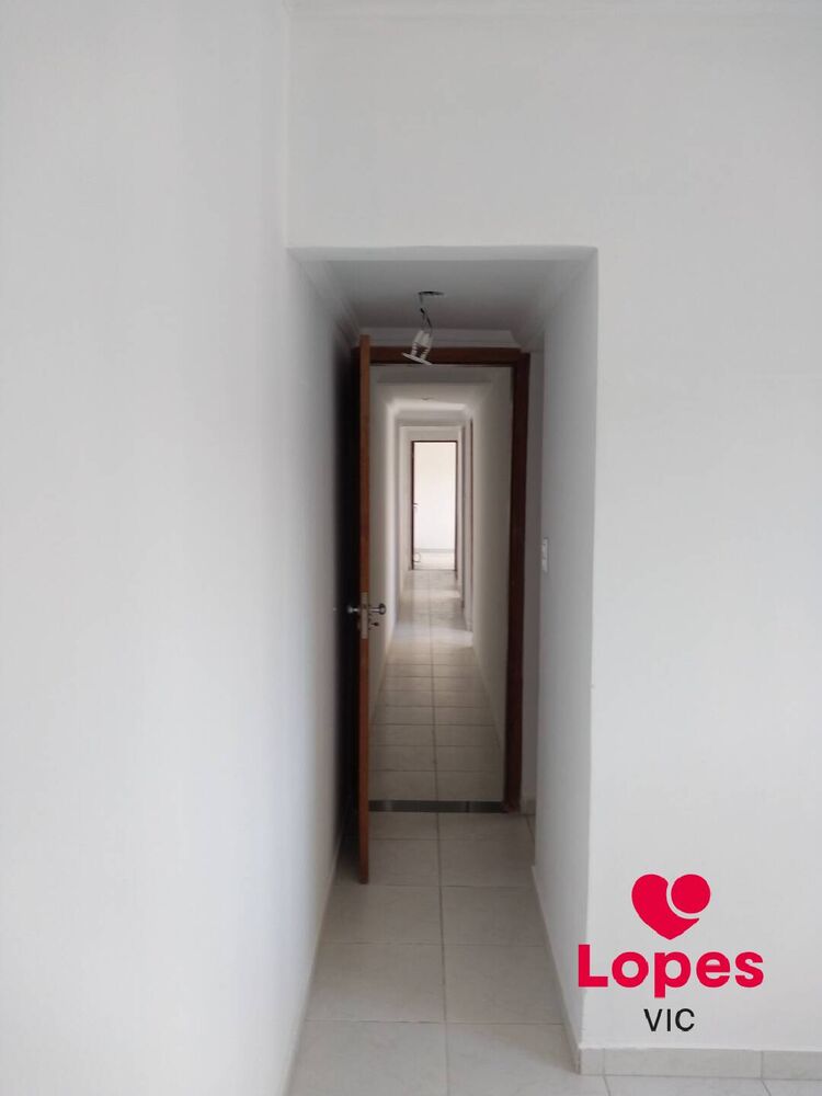 Sobrado à venda com 3 quartos, 188m² - Foto 1