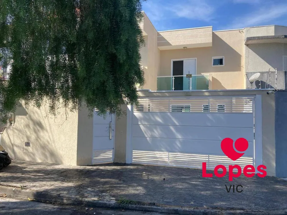 Casa, 3 quartos, 1352 m² - Foto 1
