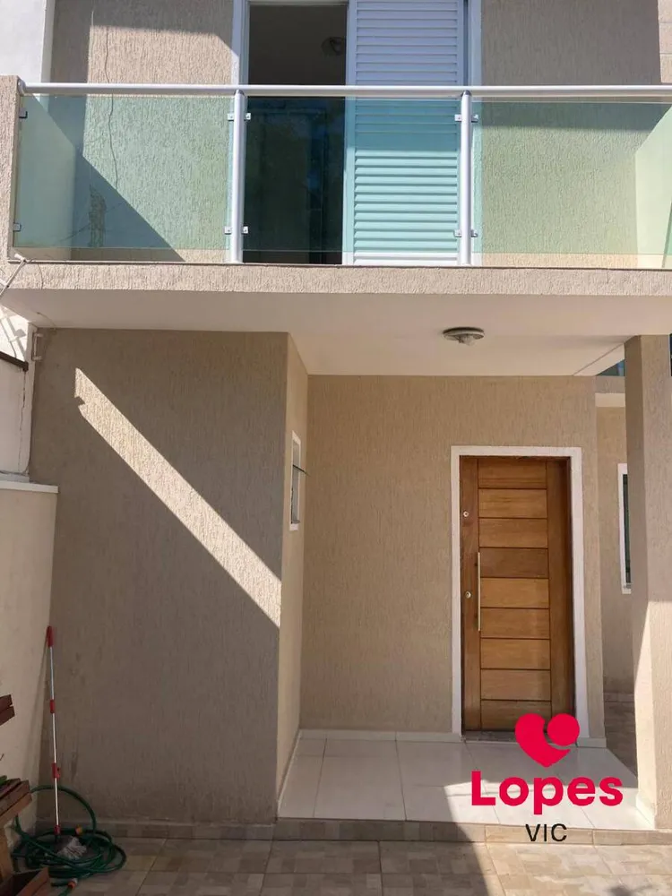 Casa, 3 quartos, 1352 m² - Foto 2