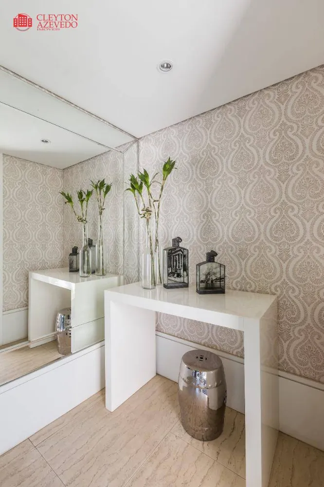 Apartamento, 4 quartos, 224 m² - Foto 2