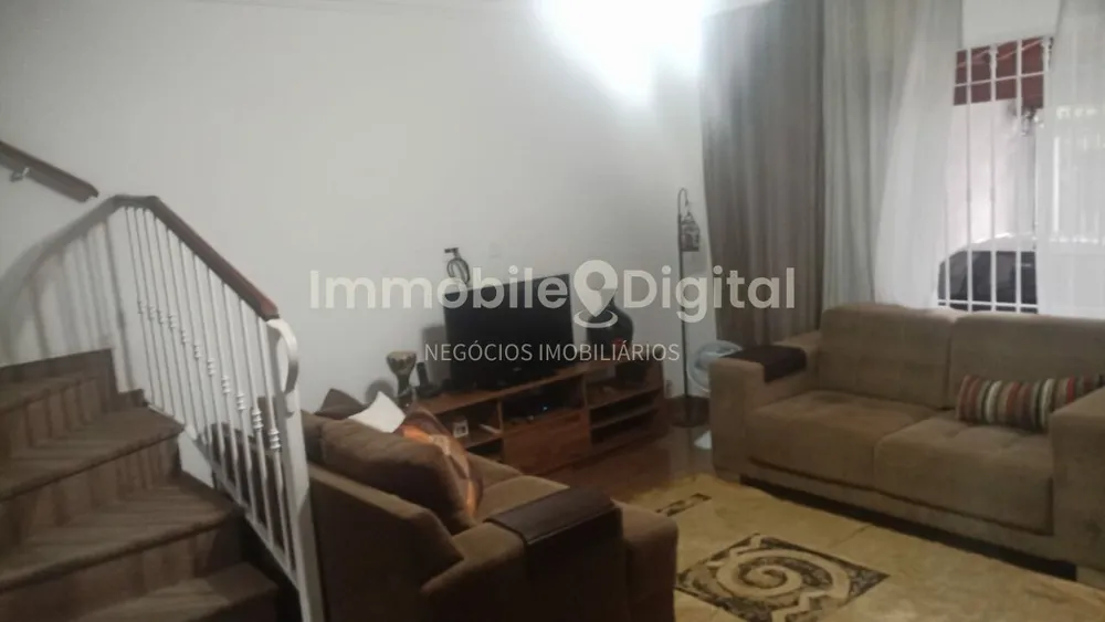 Casa, 3 quartos, 142 m² - Foto 1