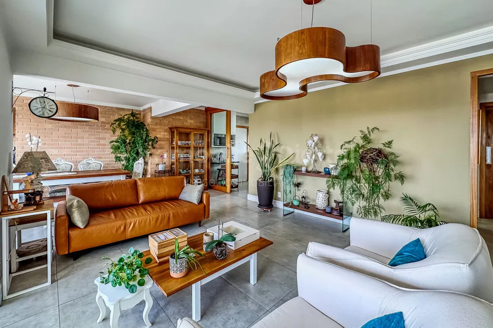 Apartamento, 3 quartos, 181 m² - Foto 1