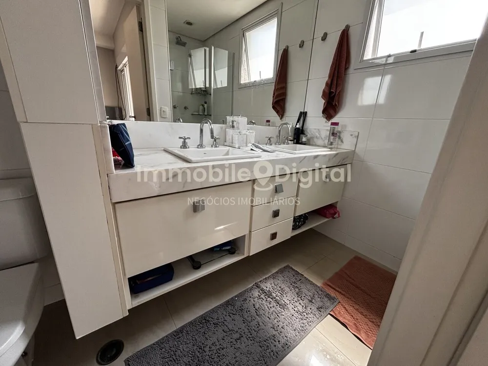 Apartamento, 3 quartos, 140 m² - Foto 2