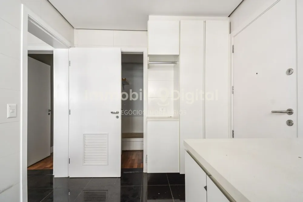 Apartamento, 3 quartos, 240 m² - Foto 23