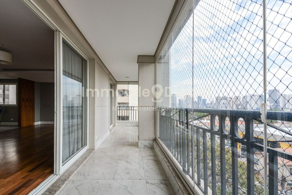Apartamento, 3 quartos, 240 m² - Foto 5