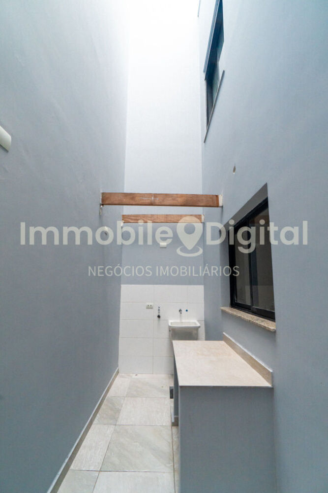Casa, 3 quartos, 90 m² - Foto 1