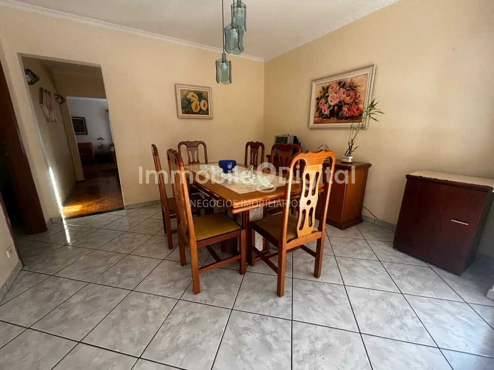 Casa, 4 quartos, 250 m² - Foto 17