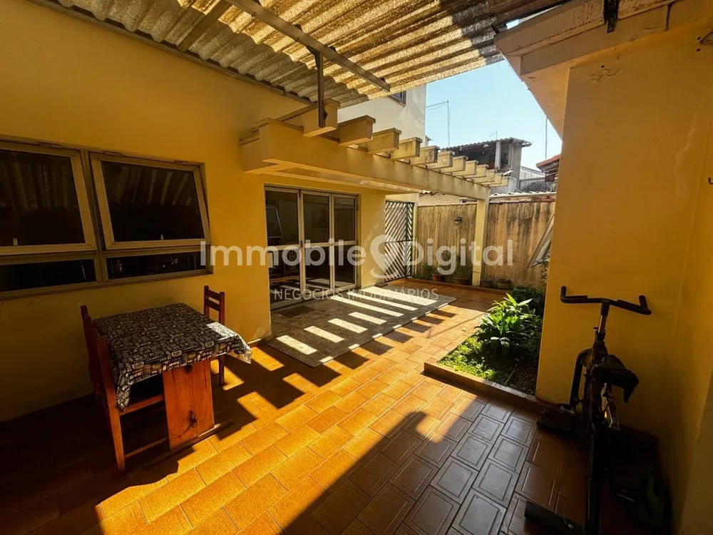 Casa, 4 quartos, 250 m² - Foto 18