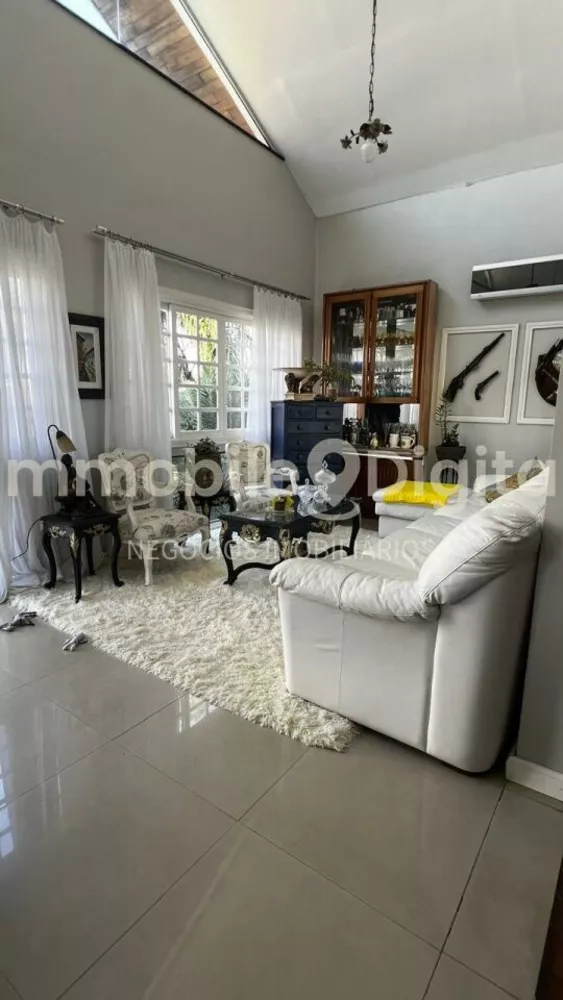 Casa para alugar com 5 quartos, 400m² - Foto 6