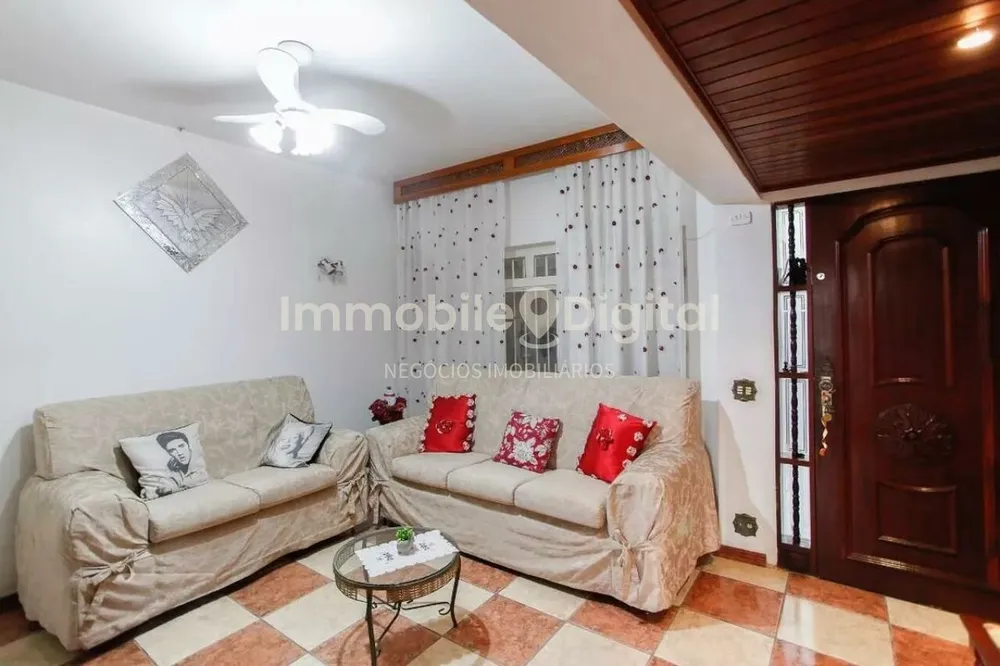 Casa, 3 quartos, 189 m² - Foto 1