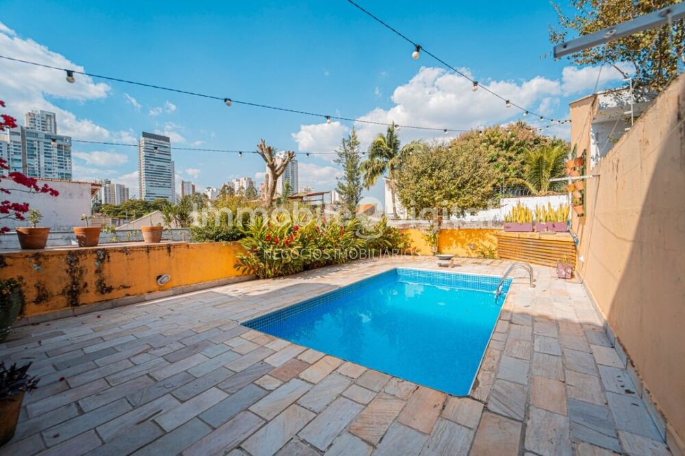 Casa, 3 quartos, 211 m² - Foto 4