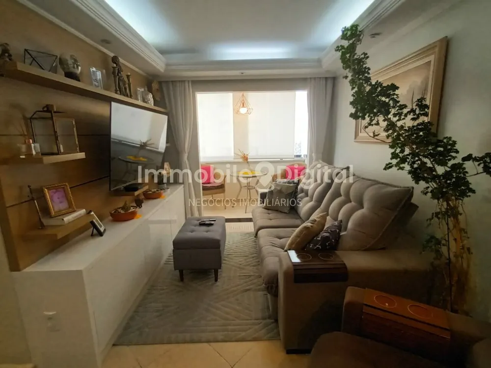Apartamento, 3 quartos, 77 m² - Foto 1