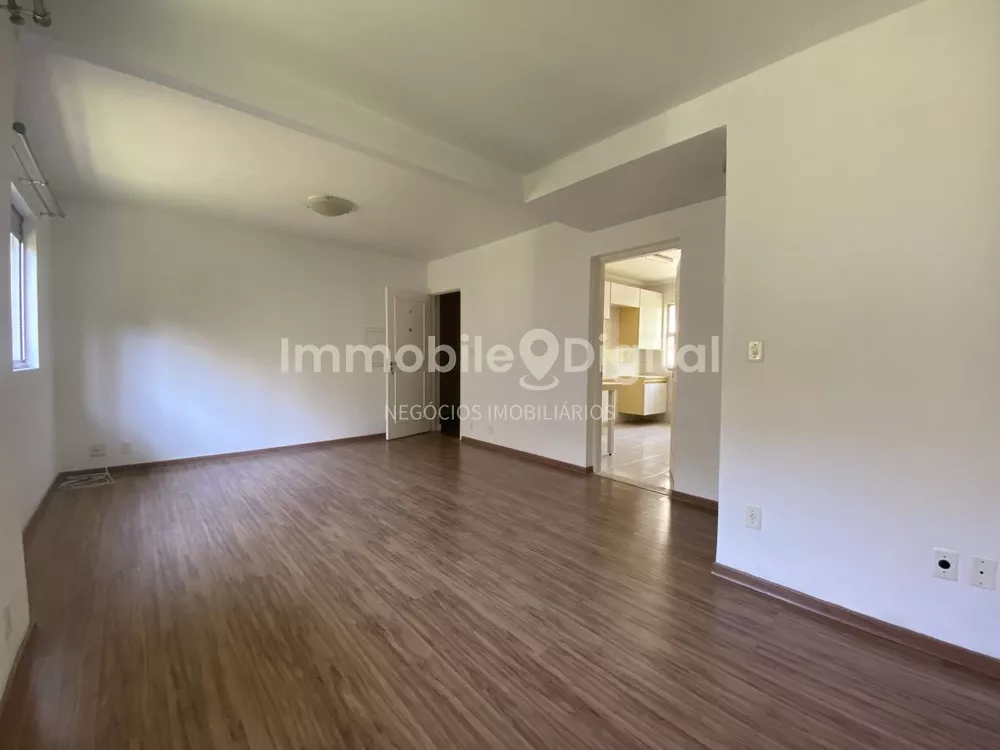 Apartamento para alugar com 2 quartos, 78m² - Foto 3