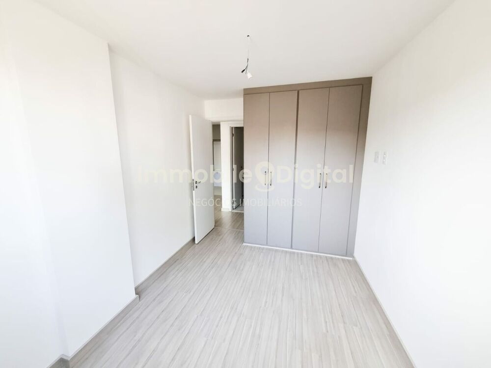 Apartamento à venda com 2 quartos, 66m² - Foto 8