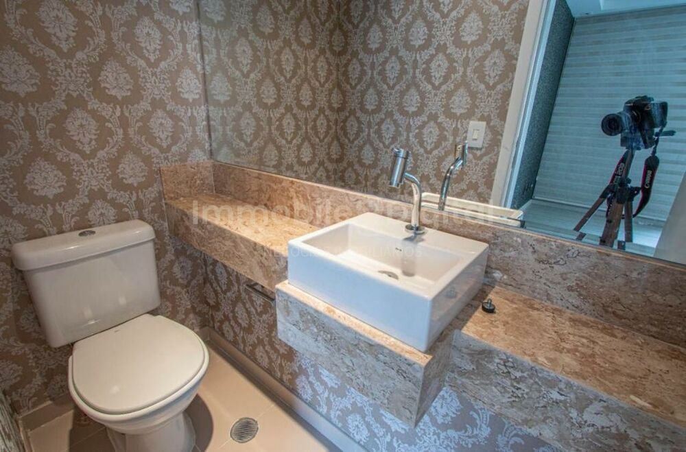 Apartamento, 3 quartos, 142 m² - Foto 2