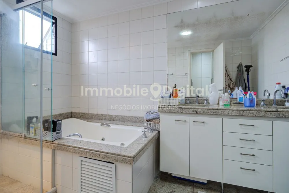 Apartamento, 3 quartos, 184 m² - Foto 19
