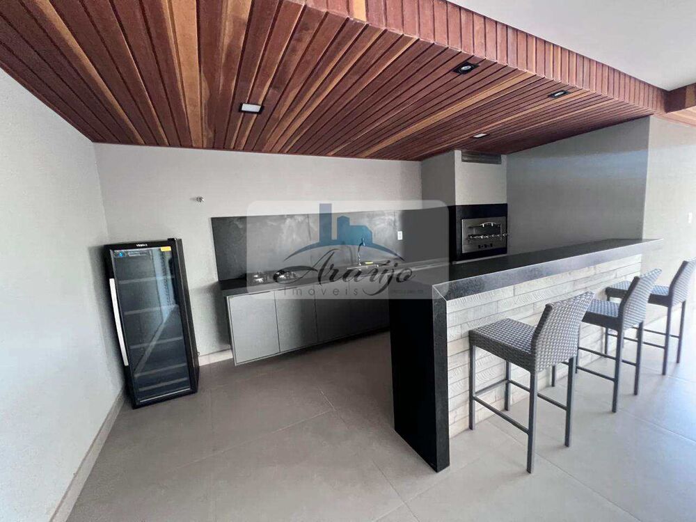 Apartamento para alugar com 3 quartos, 109m² - Foto 2