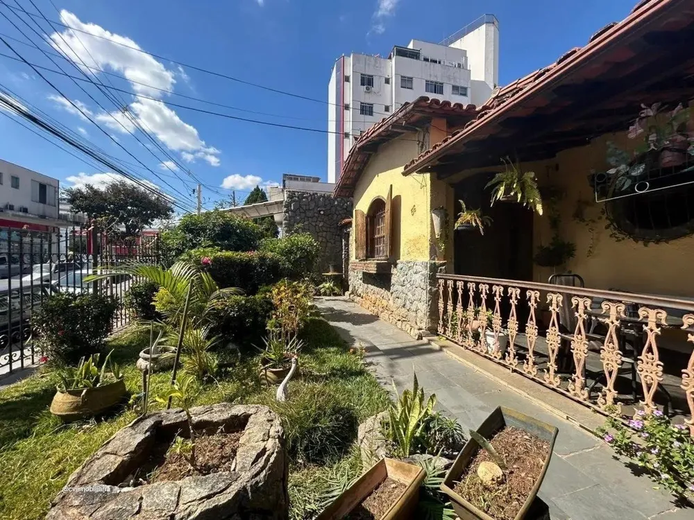 Casa, 4 quartos, 360 m² - Foto 1