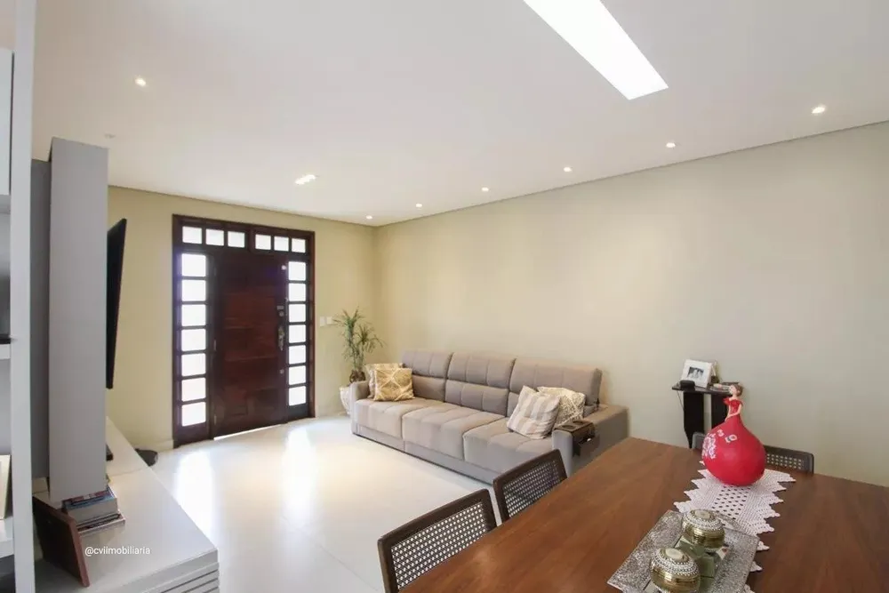 Casa, 4 quartos, 360 m² - Foto 2
