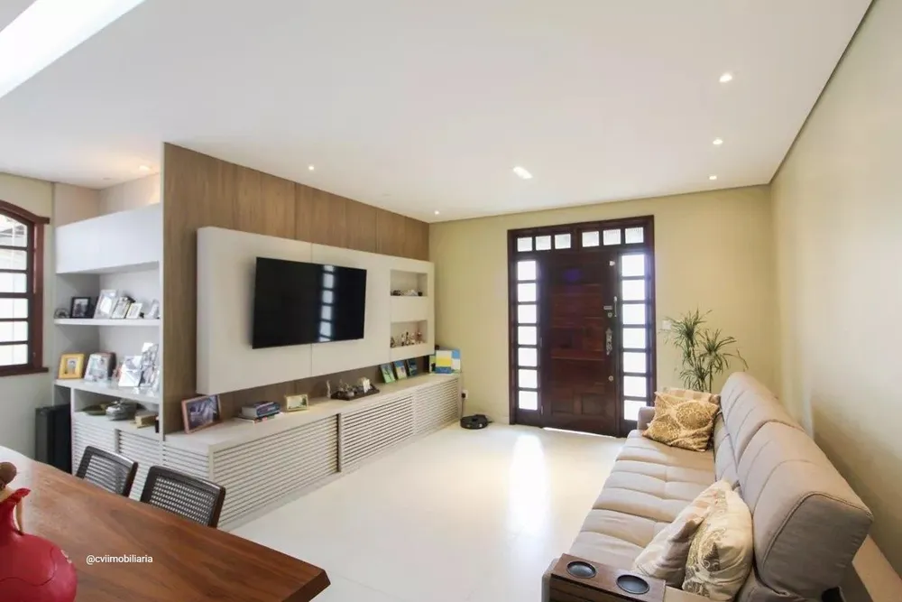 Casa, 4 quartos, 360 m² - Foto 1