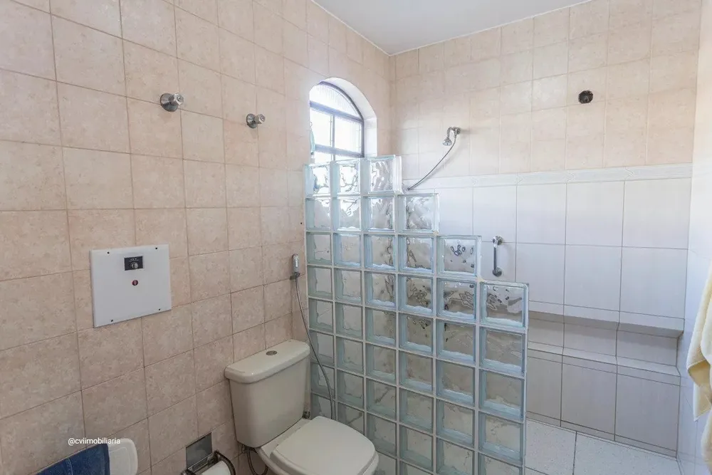 Casa, 6 quartos, 280 m² - Foto 9