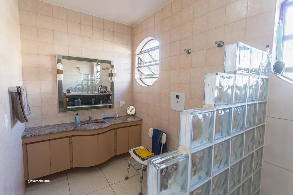 Casa, 6 quartos, 280 m² - Foto 10