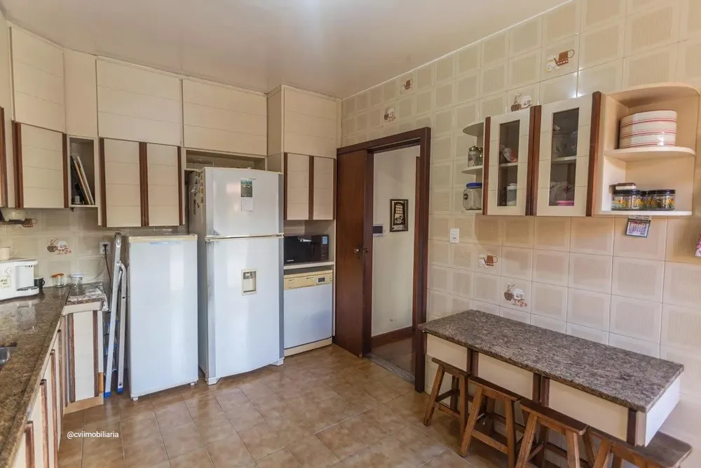 Casa, 6 quartos, 280 m² - Foto 4