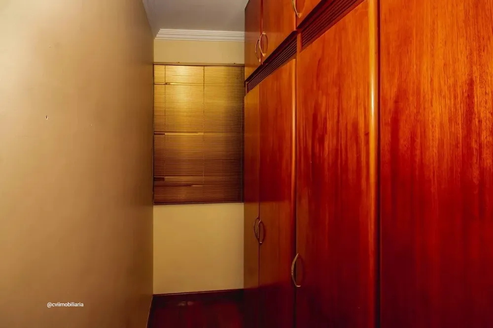 Casa, 4 quartos, 220 m² - Foto 12