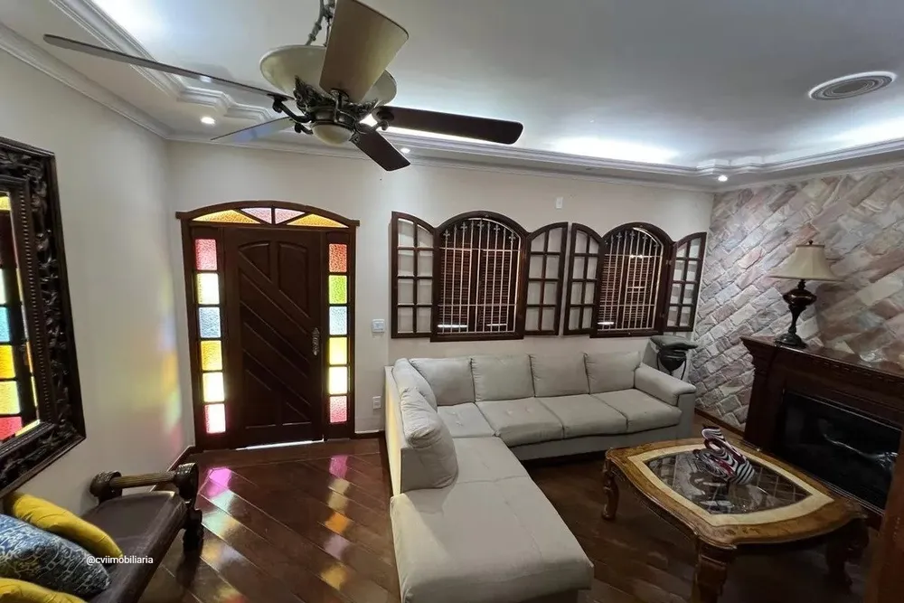 Casa, 4 quartos, 310 m² - Foto 2