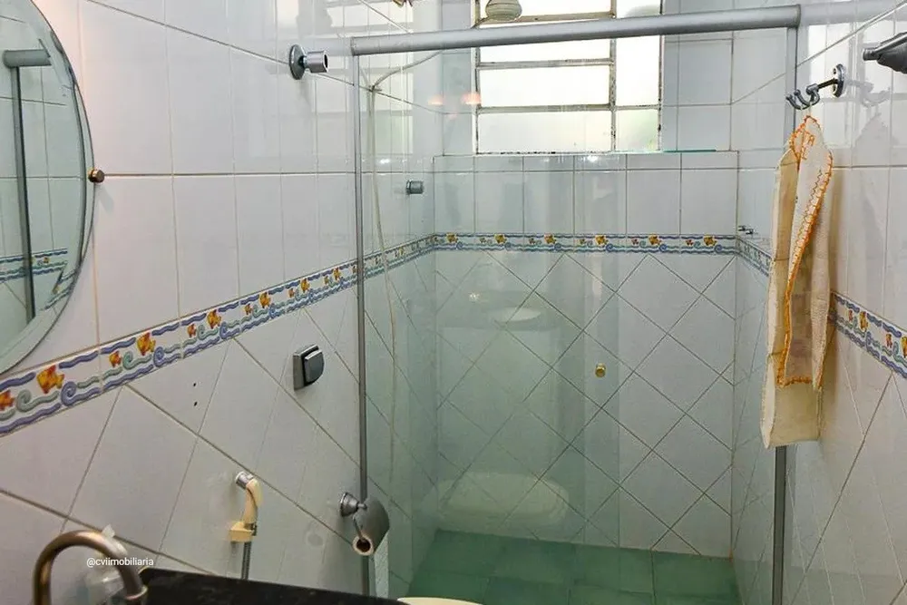 Casa, 5 quartos, 300 m² - Foto 2