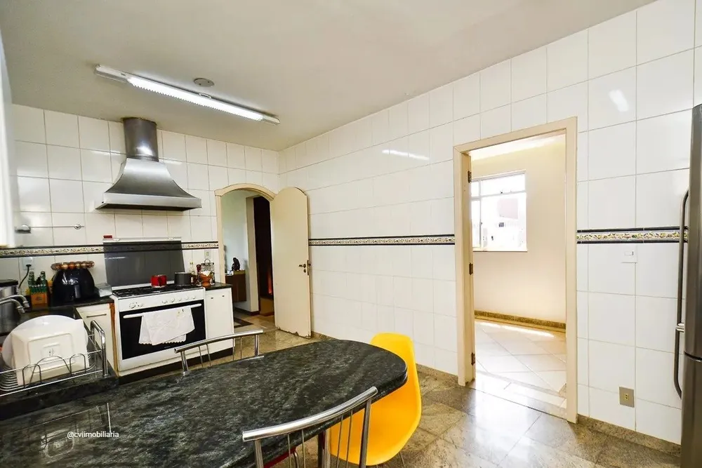 Casa, 5 quartos, 300 m² - Foto 4