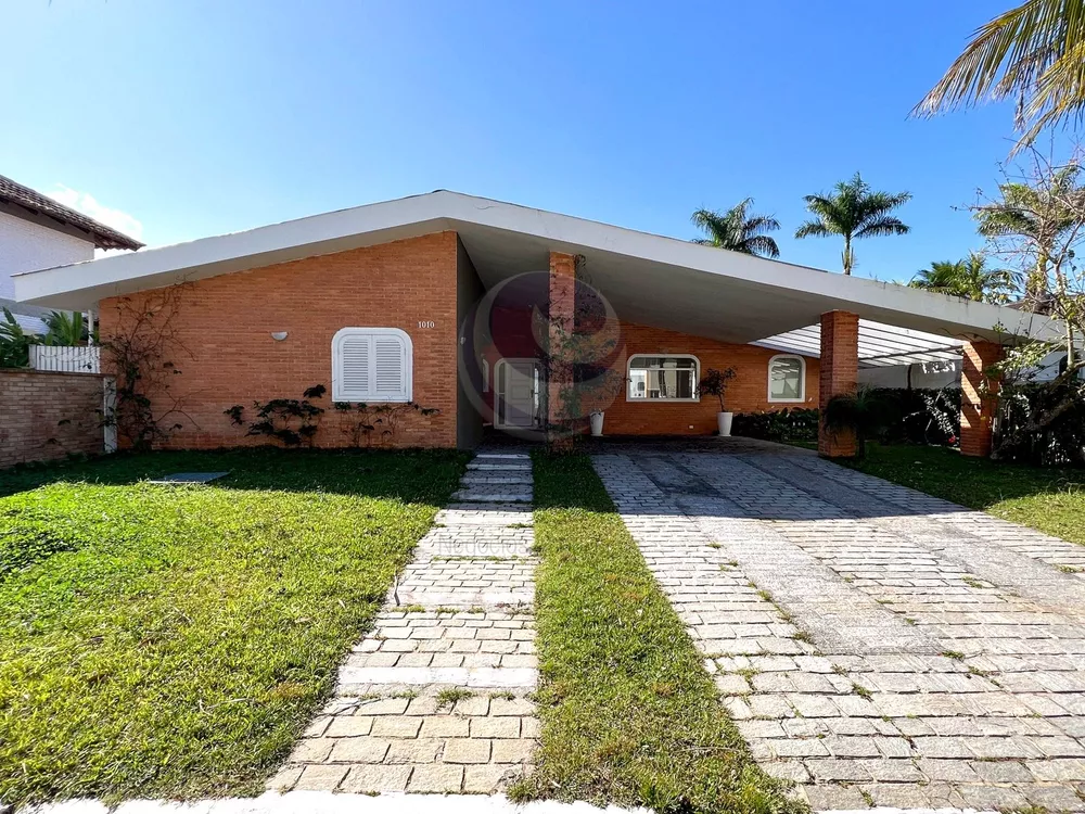 Casa de Condomínio à venda com 4 quartos, 464m² - Foto 1