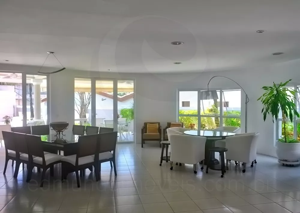 Casa de Condomínio à venda e aluguel com 7 quartos, 767m² - Foto 4