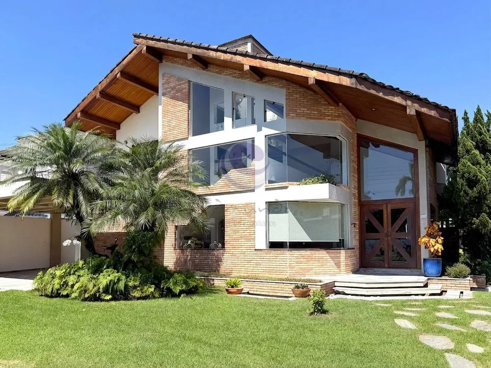 Casa de Condomínio, 5 quartos - Foto 1