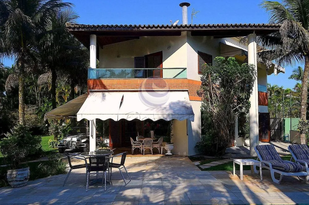 Casa de Condomínio, 4 quartos - Foto 1