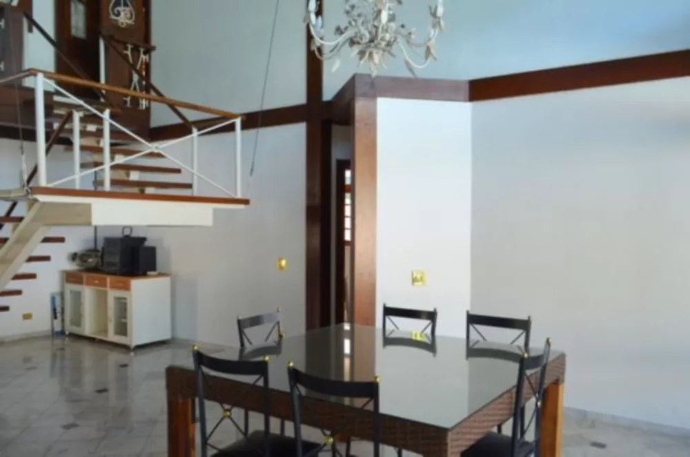 Casa de Condomínio à venda com 4 quartos, 395m² - Foto 9