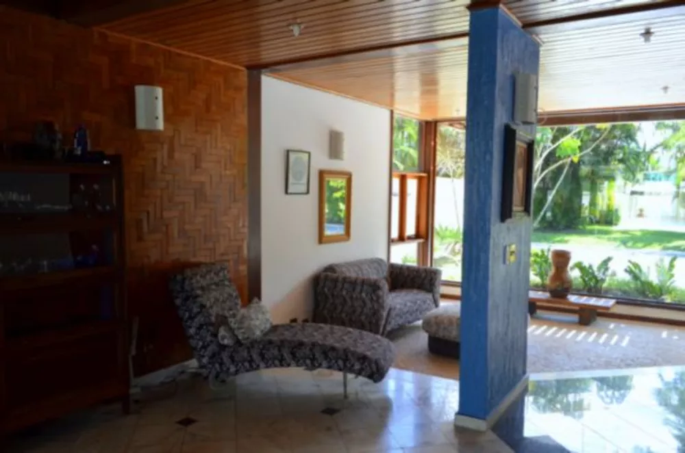 Casa de Condomínio à venda com 4 quartos, 395m² - Foto 11